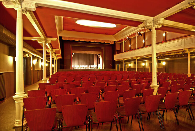 Stadttheater Heide - Saal 1 Galerie 1
