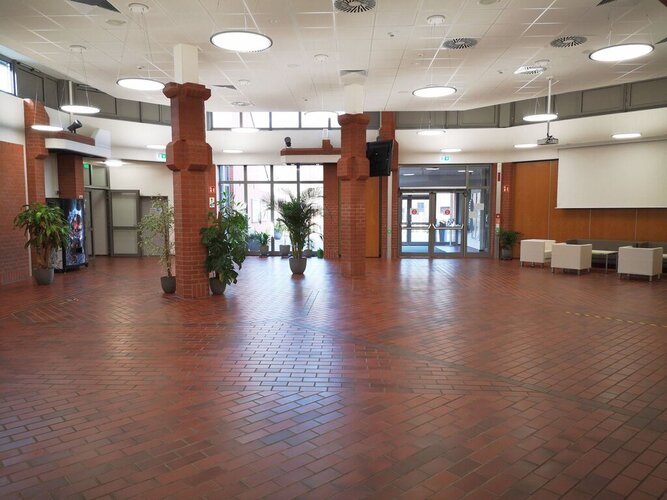 Großes Foyer Galerie 2